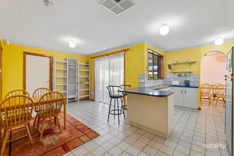 Property photo of 96 Kensington Way Burton SA 5110