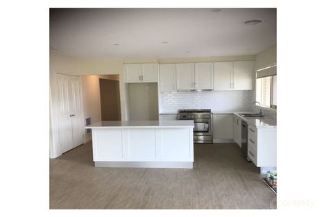 Property photo of 57 Myrtle Crescent Warragul VIC 3820