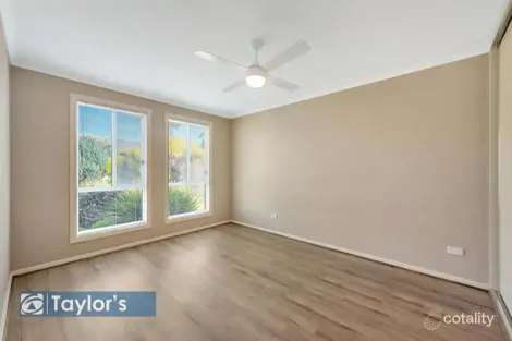 Property photo of 4 Butterfly Court Chiton SA 5211