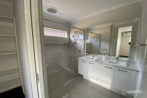 Property photo of 266 Frontier Avenue Aintree VIC 3336