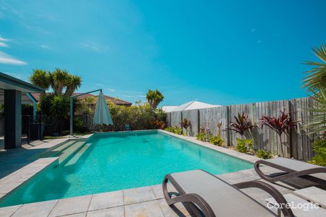 Property photo of 5 Riordan Place Bargara QLD 4670