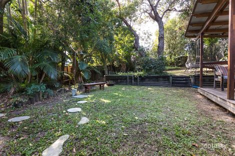 Property photo of 9 Bigoon Road Point Lookout QLD 4183