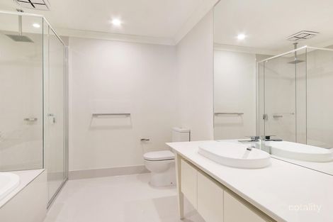 Property photo of 50 Amadeo Way Chirnside Park VIC 3116