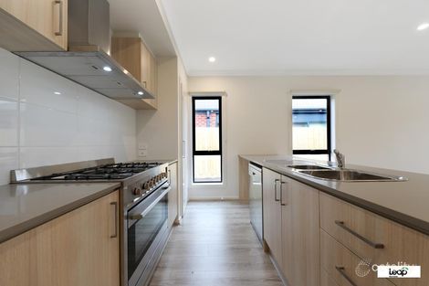 Property photo of 5 Princes Circuit Wallan VIC 3756