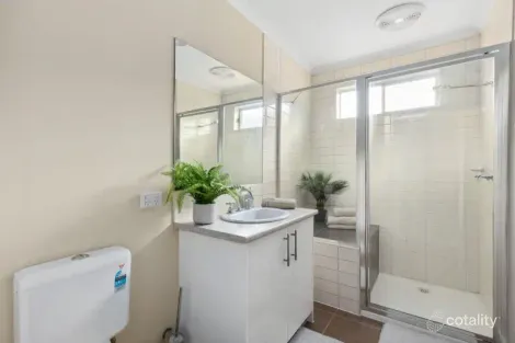 Property photo of 24 Zammit Lane Hillside VIC 3037
