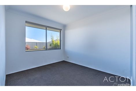 Property photo of 28 Bluewater Drive Alkimos WA 6038