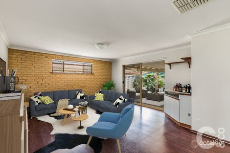 Property photo of 3 Stipling Gardens Leda WA 6170