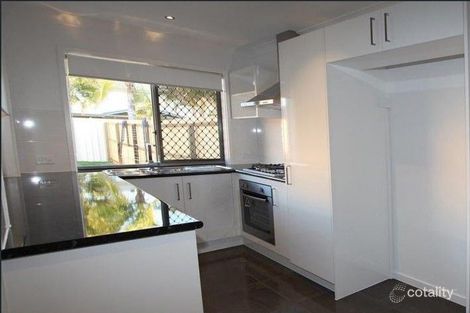 Property photo of 2/33 Edwards Street Flinders View QLD 4305