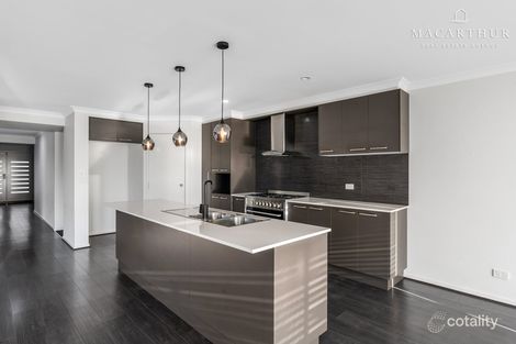 Property photo of 10 Paradise Drive Gobbagombalin NSW 2650