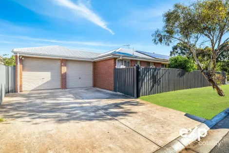26 Field St, Parafield Gardens, SA 5107