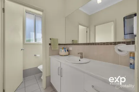 Property photo of 26 Field Street Parafield Gardens SA 5107