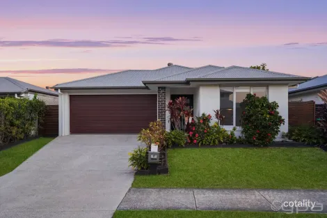 Property photo of 17 Belconnen Drive Pimpama QLD 4209