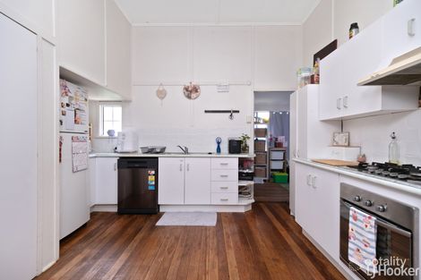 Property photo of 141 Mostyn Street Berserker QLD 4701