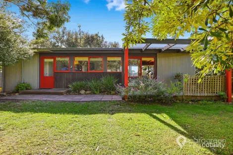 Property photo of 23 Ash Avenue Sandy Point VIC 3959