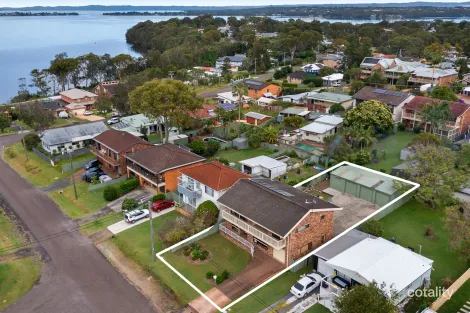 Property photo of 8 Kobada Avenue Buff Point NSW 2262