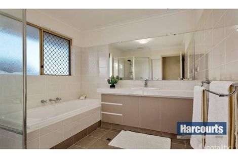 Property photo of 12 Burrows Place Winthrop WA 6150