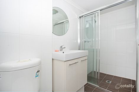 Property photo of 3/32 Chiswick Road Greenacre NSW 2190