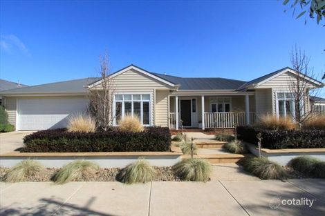 4 Woodend Ave, Eynesbury, VIC 3338