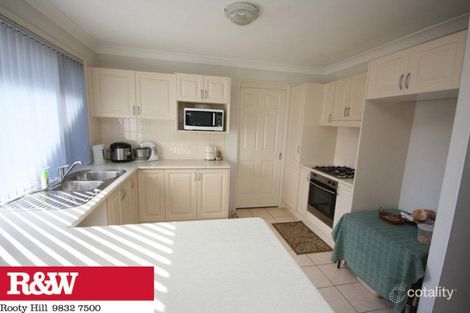 Property photo of 12 Leafy Grove Plumpton NSW 2761