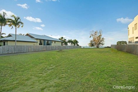 Property photo of 32 Waterview Drive Bushland Beach QLD 4818