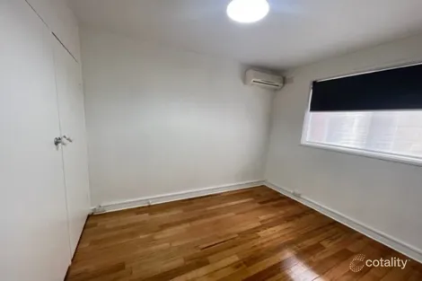 Property photo of 6/11 Waratah Avenue Glen Huntly VIC 3163