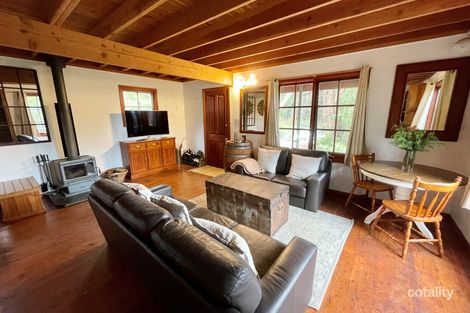 Property photo of 21 Radiance Avenue Blackheath NSW 2785