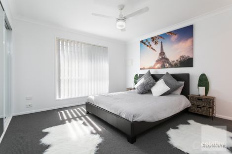 Property photo of 1/1 Falkirk Parade Redland Bay QLD 4165