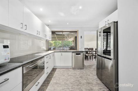 Property photo of 11 Angus Court Highland Park QLD 4211