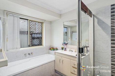 Property photo of 3 Rimu Place Molendinar QLD 4214