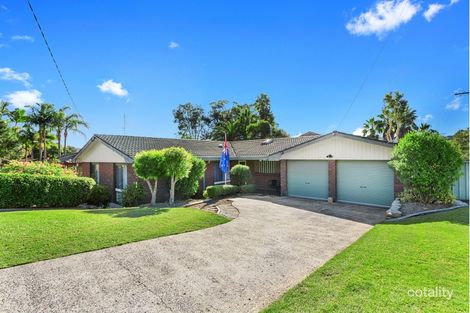 Property photo of 4 Benham Avenue Wyoming NSW 2250