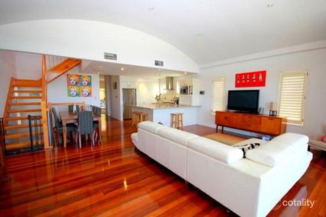 79 Raeburn St, Manly West, QLD 4179