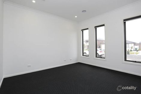 Property photo of 46 Dover Street Truganina VIC 3029