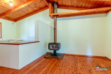 Property photo of 8 Parkin Road Roleystone WA 6111