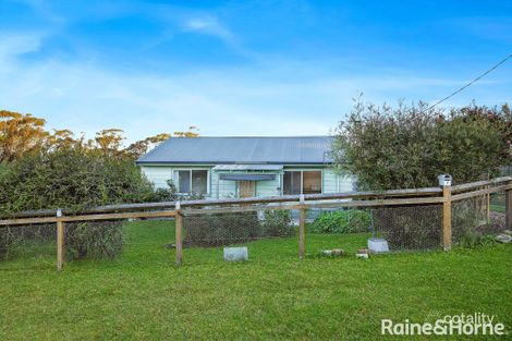 7 Laura St, Hill Top, NSW 2575