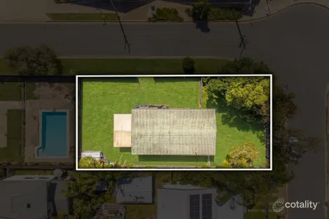 Property photo of 11 Lions Crescent Kippa-Ring QLD 4021