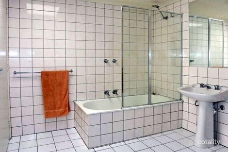 Property photo of 4/6 Lillimur Road Ormond VIC 3204