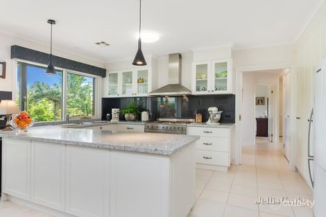 Property photo of 14 Galilee Court New Gisborne VIC 3438