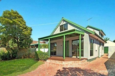 110 Rosslyn Ave, Seaford, VIC 3198