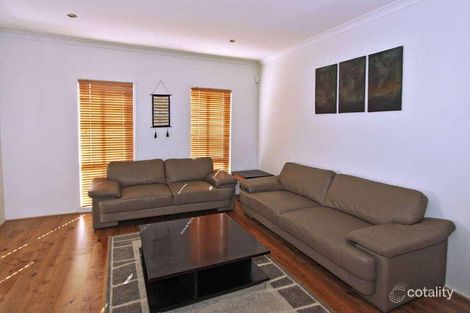 Property photo of 15 Central Parkway Caroline Springs VIC 3023