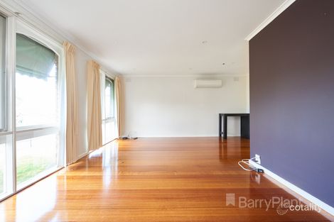 Property photo of 13 Illawarra Crescent Dandenong North VIC 3175