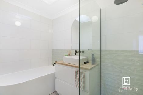 Property photo of 2/23 Nioka Place Swansea NSW 2281