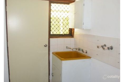 Property photo of 12 Roxwell Way Girrawheen WA 6064
