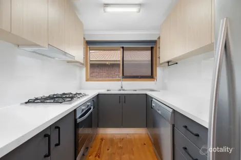 Property photo of 2/27 High Street Bayswater VIC 3153