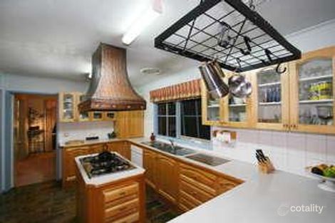 Property photo of 32 Centre Road Upwey VIC 3158