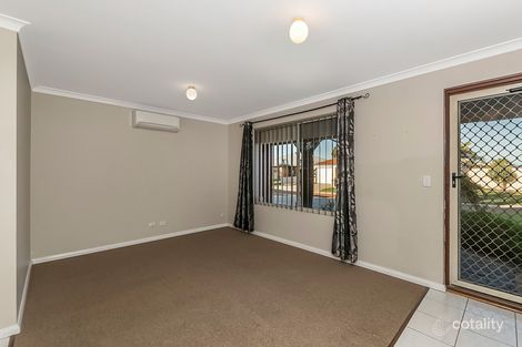 Property photo of 8 Onyx Lane Warnbro WA 6169