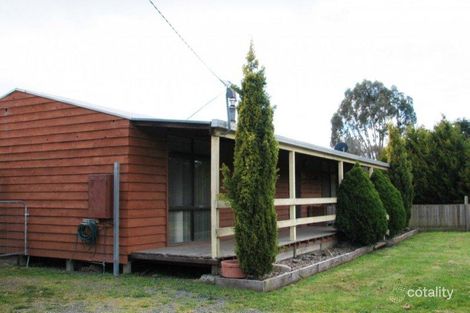 Property photo of 41 Lyell Street Taradale VIC 3447