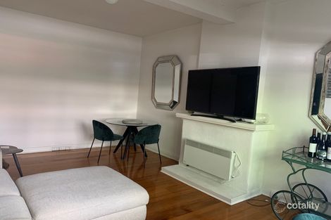 Property photo of 19/17 Queens Road Melbourne VIC 3004
