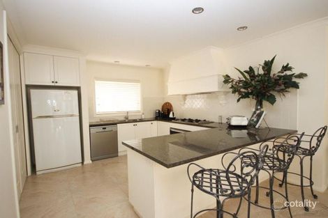 Property photo of 5 Creek View End Wangaratta VIC 3677