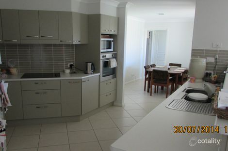 Property photo of 16 Flagtail Avenue Old Bar NSW 2430