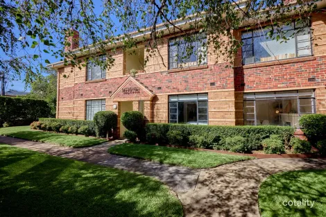 Property photo of 2/21 Lewisham Road Windsor VIC 3181